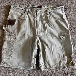 Wrangler Riggs Workwear Men's Beige Ripstop‎ Carpenter Shorts SZ 40 Western 0381